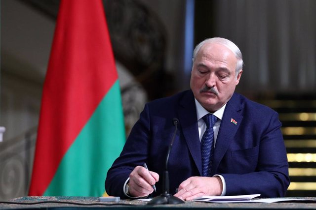 Archivo - El presidente de Bielorrusia, Alexander Lukashenko.