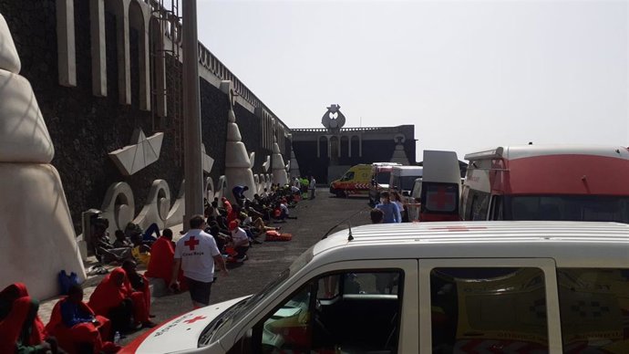 Migrantes llegados este viernes a El Hierro
