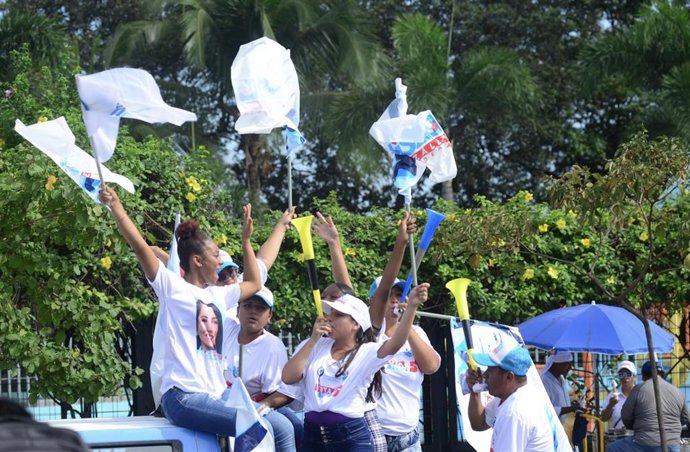 Acto electoral de la candidata Luisa González, aspirante a la Presidencia de Ecuador