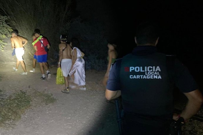 Dispositivo de la Policía Local de Cartagena en playas