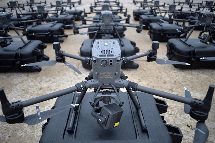 Archivo - Presentación de drones 30 DJI Matrice 300 RTK adquiridos por el Ejército de Ucrania