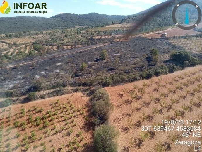 Extinguido el incendio forestal de Almonacid de la Sierra tras calcinar 2,5 hectáreas