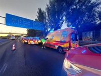 Herido con quemaduras graves un conductor al arder su coche en una colisión en la M-40