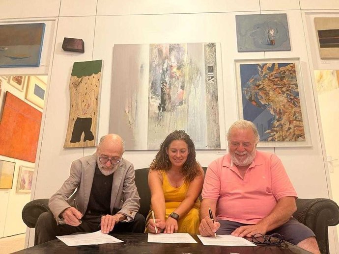 La Fundación Dearte Contemporáneo de Medinaceli, y el Ayuntamiento de Monteagudo de las Vicarías, ambos en la provincia de Soria, rubricaron el pasado viernes 18 de agosto el acuerdo de colaboración para que la Fundación coordine las salas expositivas d