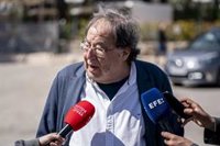 Exmiembros de PSOE y CS lanzan un manifiesto para pedir un acuerdo de Feijóo y Sánchez y "no depender de un prófugo"