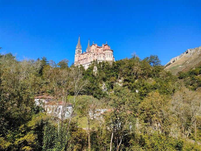 Archivo - Basílica de Covadonga.