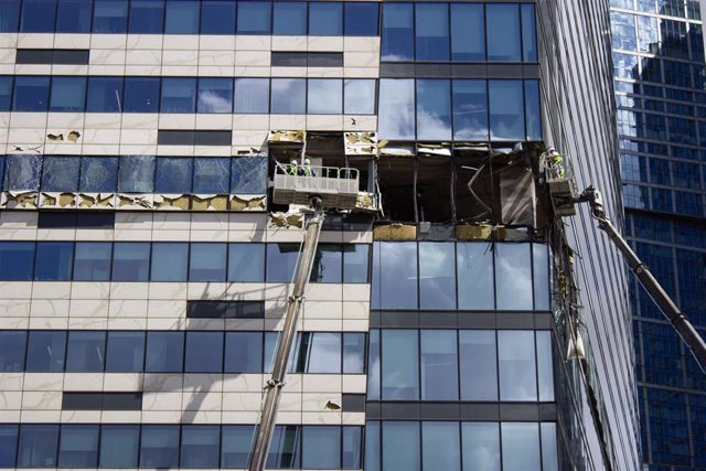 Imagen de archivo de los daños de un dron ucraniano contra un edificio en Moscú