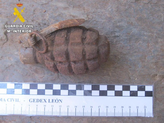 Las granadas halladas en Congosto, modelo 31 conocidas como 'polacas', presentaban un mal estado de conservación.