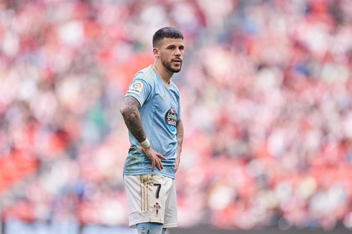 Archivo - Carles Perez en un partido ante el Athletic Club.