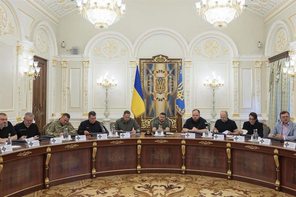 El presidente de Ucrania, Volodimir Zelenski, ante una reunión del Consejo Nacional de Seguridad