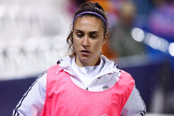 Archivo - Nahikari Garcia of Real Madrid warms up during the Spanish Women Cup, Copa de la Reina, Final football match played between Real Madrid and Atletico de Madrid at Municipal de Butarque stadium on May 27, 2023, in Leganes, Madrid, Spain.