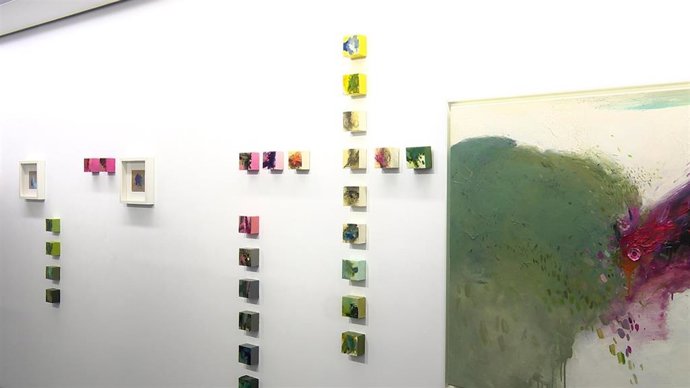 Muestra de la exposición 'Cromatismos en busca de la belleza' de Laura Juárez.