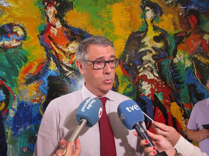 Archivo - El presidente de la Confederación Hidrográfica del Segura (CHS), Mario Urrea