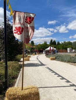 Decoración de la III edición del Mercado Medieval de Arroyo de la Encomienda.