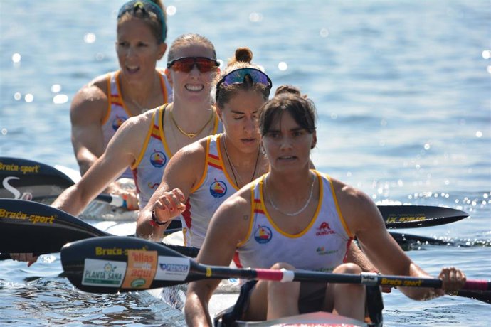 Sara Ouzande, Estefanía Fernández, Carolina García y Teresa Portela.