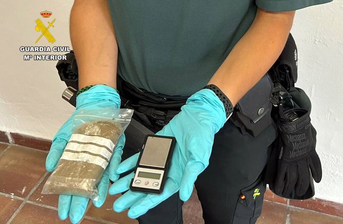 Hachís intervenido a un menor en Guriezo