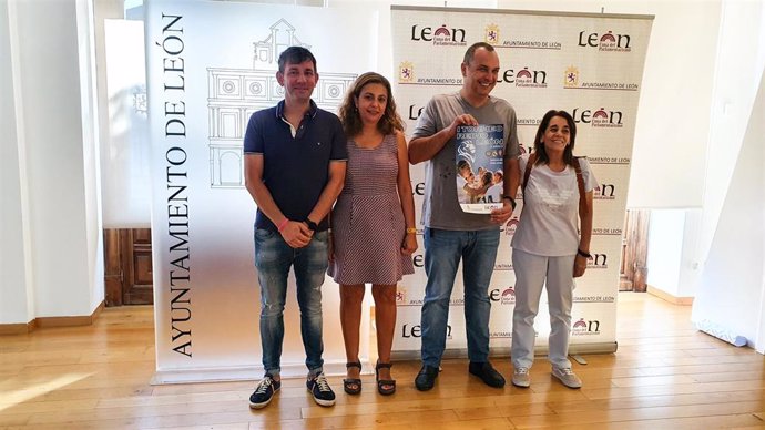 Presentación del torneo Reino de León de Fútbol Femenino.