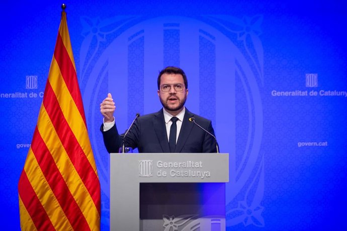 Archivo - El presidente de la Generalitat, Pere Aragons, ofrece una rueda de prensa tras una reunión del Consejo Ejecutivo de la Generalitat, a 3 de agosto de 2021, en Barcelona, Cataluña, (España). Esta comparecencia se produce un día después de que e