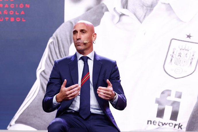 Archivo - Arxiu - Luis Rubiales, President of RFEF, attends during the presentation of Luis de la Font as new head coach of Spain football team at Ciutat del Futbol on december 12, 2022, in  Las Rozas, Madrid, Spain.