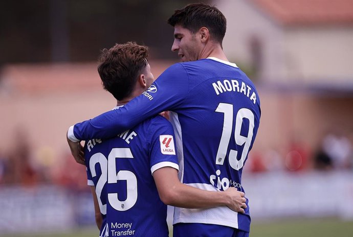 Morata y Riquelme contra el Numancia