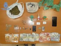 La Policía Nacional desmantela un punto de venta y consumo de droga en Linares (Jaén) y detiene a dos personas