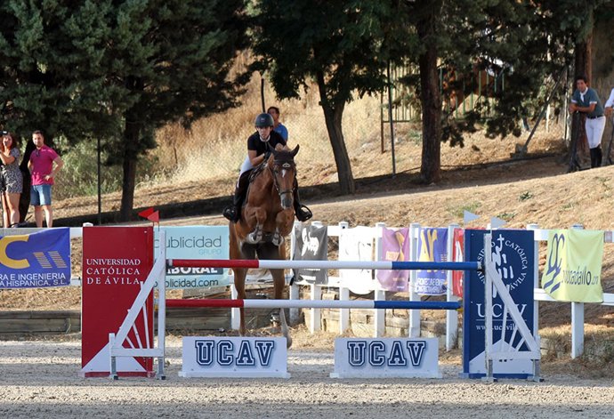 Pedro Mateos y Quizás CC, vencedores del Trofeo Rectora Universidad Católica de Ávila, primera grande del CSN4* de Ávila.
