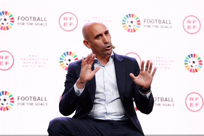 Archivo - Luis Rubiales, President of Spanish Football Federation RFEF, attends during the presentation of the alliance with the UN of the commitment to human rights and sustainability by joining the #FootballForTheGoals initiative at Ciudad del Futbol 