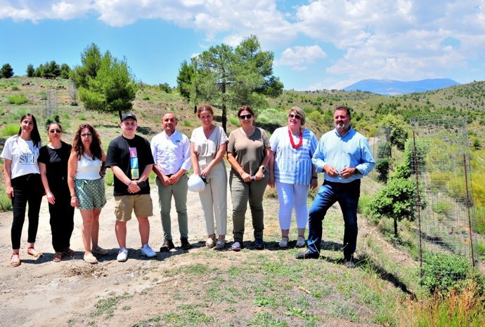 Visita de la Junta al Parque Natural Sierra de Baza
