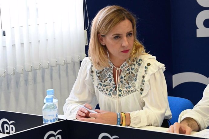 Archivo - Almudena Martínez, presidenta de la Diputación de Cádiz