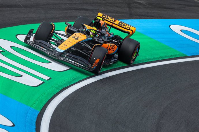 04 NORRIS Lando (gbr), McLaren F1 Team MCL60, action during the 2023 Formula 1 Heineken Dutch Grand Prix, 13th round of the 2023 Formula One World Championship from August 25 to 28, 2023 on the Zandvoort Circuit, in Zandvoort, Netherlands - Photo Floren