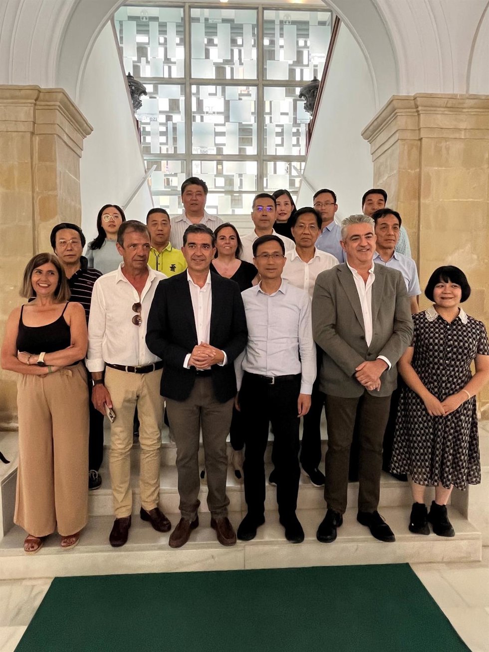 Recepción a la misión comercial del comité chino de Dongguan.