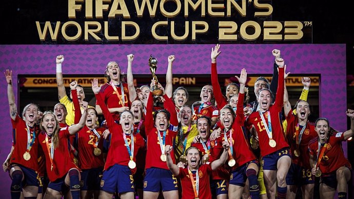 España asciende al número dos del ranking FIFA tras ganar el Mundial