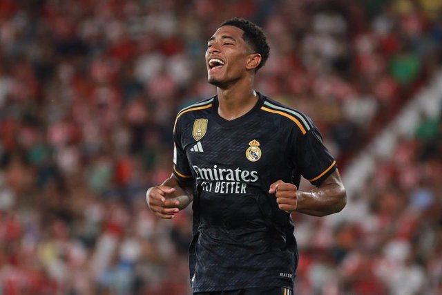 Jude Bellingham celebrates a goal scored by Vinicius Junior of Real Madrid during the Spanish league, La Liga EA Sports, football match played between UD Almeria and Real Madrid at Power Horse stadium on August 19, 2023, in Almeria, Spain.