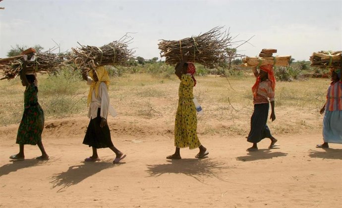 Archivo - Mujeres en Darfur del Sur (Sudán), imagen de archivo.