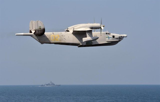 Archivo - El avión anfibio de la Armada ucraniana Beriev Be-12 Chayka, imagen de archivo.