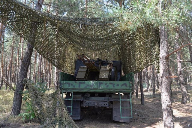 Militares ucranianos desplegados en el distrito de Kupiansk