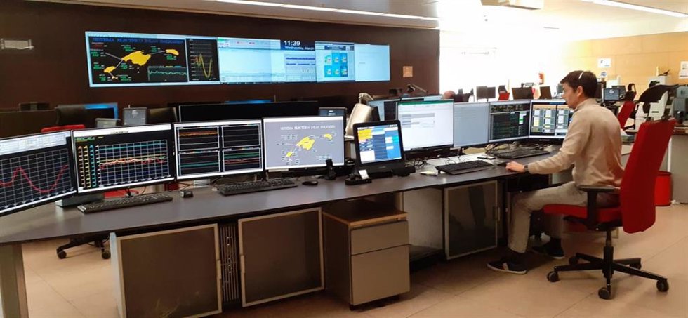 Archivo - Imagen del Centro de Control de la Compañía.