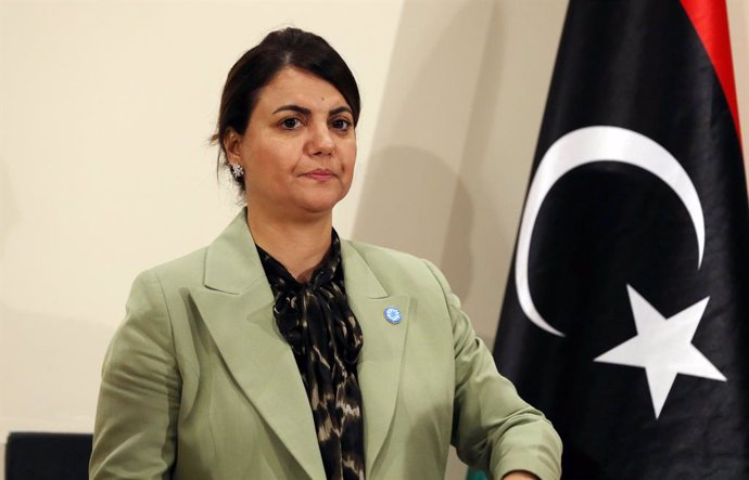 Archivo - Imagen de archivo de la ministra de Exteriores libia Najla Mangush