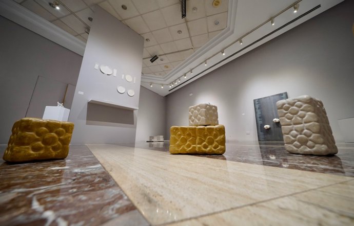 Archivo - Exzposición Hiru Karratu