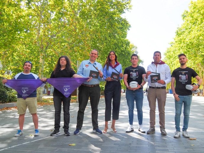 Récord Guinness de personas gritando 'Pucela, se rueda' con una claqueta