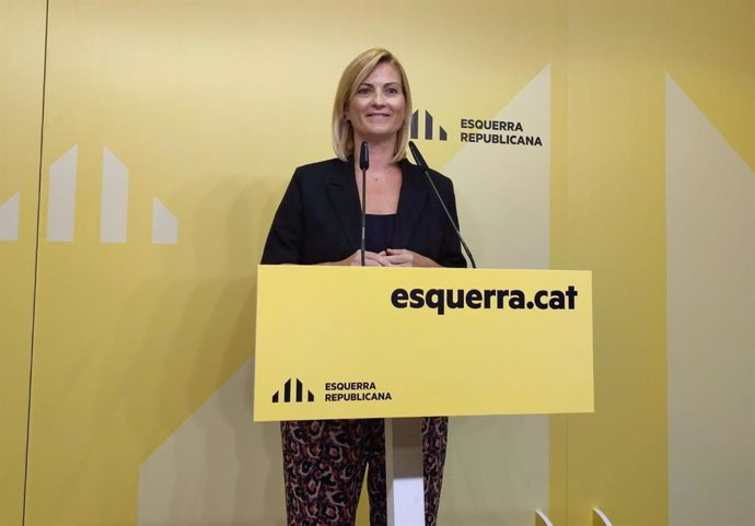 La portavoz de ERC, Raquel Sans, en rueda de prensa
