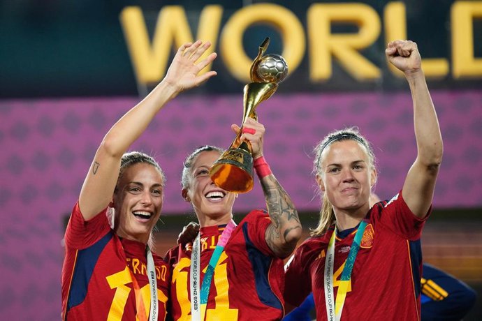 Alexia Putellas, Jennifer Hermoso e Irene Paredes.