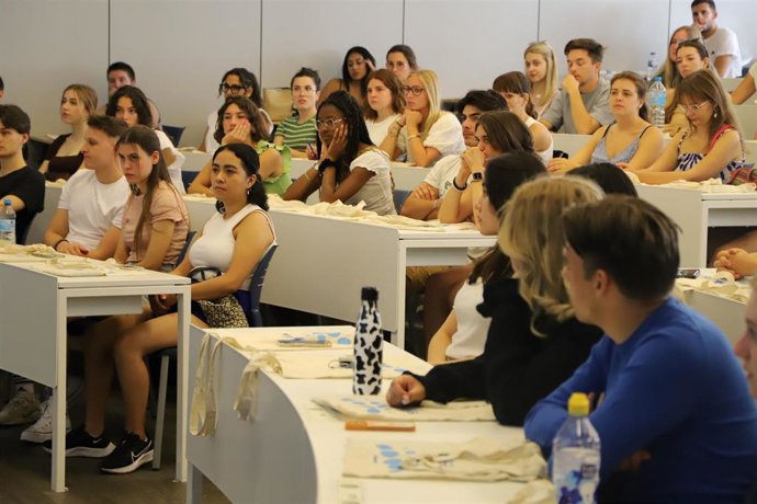 Alumnos internacionales de Loyola