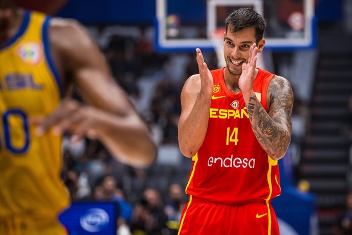 España, ante Brasil en el Mundobasket 2023.