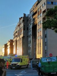 Trece afectados, uno grave, por la explosión en un edificio en Valladolid