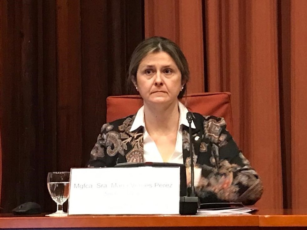 Archivo - La Síndica de Aran, Maria Vergés, comparece en la comisión de Asuntos Institucionales del Parlament