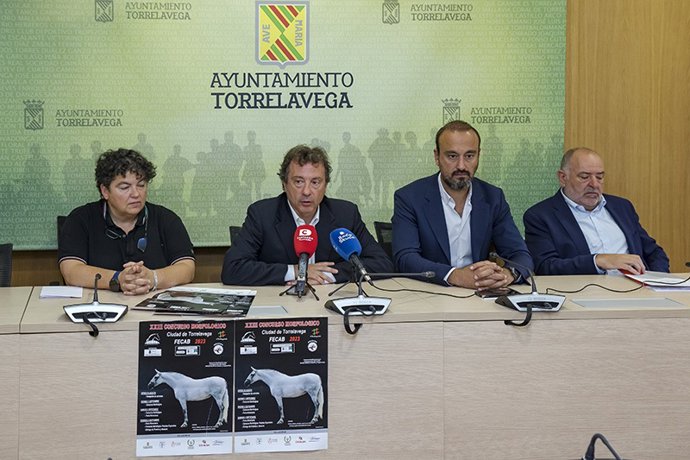 Presentación del Concurso Morfológico de Torrelavega.