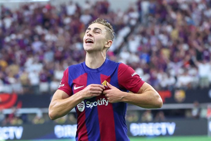 Fermin López celebrando el gol marcado en el Clásico de pretemporada ante el Real Madrid.