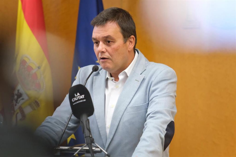 El presidente del Consejo Superior de Deportes (CSD), Víctor Francos, ofrece una rueda de prensa en la Subdelegación del Gobierno en Tarragona por el 'caso Rubiales'.