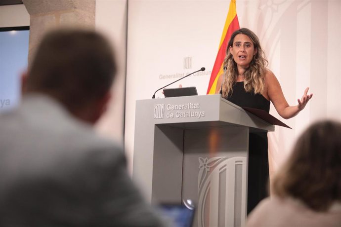 La portavoz del Govern de la Generalitat, Patrícia Plaja, ofrece una rueda de prensa posterior al Consell Executiu